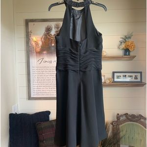 Jones New York full knee length dress size 10P